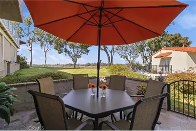 438 Vista Parada, Newport Beach, CA 92660 - Photo 15