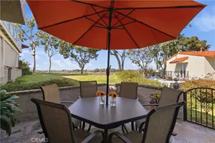 438 Vista Parada, Newport Beach, CA 92660 - Photo 15