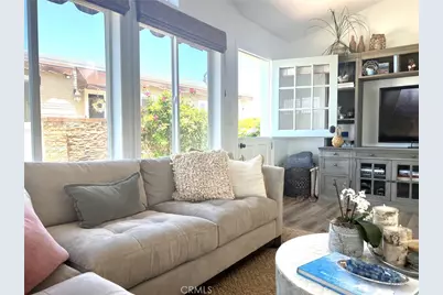 10 Saratoga #10, Newport Beach, CA 92660 - Photo 5