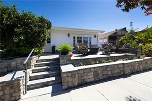 412 1/2 Dahlia Ave, Corona del Mar, CA 92625 - Photo 1