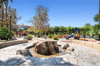 521 S Kroeger, Anaheim, CA 92805 - Photo 29