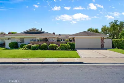 1407 Santanella, Newport Beach, CA 92625 - Photo 5