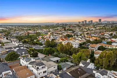 310 Fernleaf, Corona del Mar, CA 92625 - Photo 11
