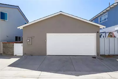 2004 E Ocean Boulevard, Newport Beach, CA 92661 - Photo 33