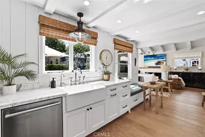 2004 E Ocean Boulevard, Newport Beach, CA 92661 - Photo 19