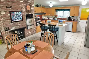 453 Princeton Dr, Costa Mesa, CA 92626 - Photo 11