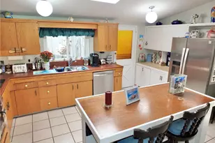 453 Princeton Dr, Costa Mesa, CA 92626 - Photo 13