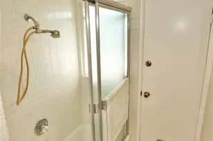 453 Princeton Dr, Costa Mesa, CA 92626 - Photo 17
