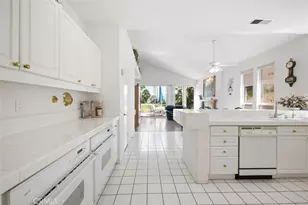 107 Arista, San Clemente, CA 92673 - Photo 11