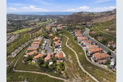 107 Arista, San Clemente, CA 92673 - Photo 1