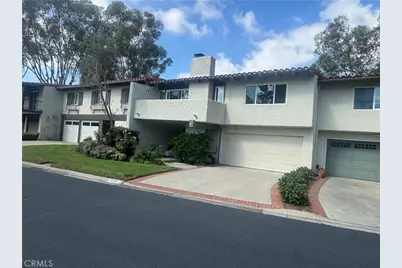 558 Vista Flora, Newport Beach, CA 92660 - Photo 5