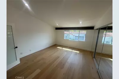 558 Vista Flora, Newport Beach, CA 92660 - Photo 23