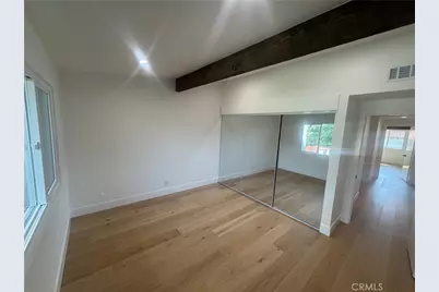 558 Vista Flora, Newport Beach, CA 92660 - Photo 17