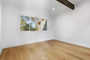 558 Vista Flora, Newport Beach, CA 92660 - Photo 19