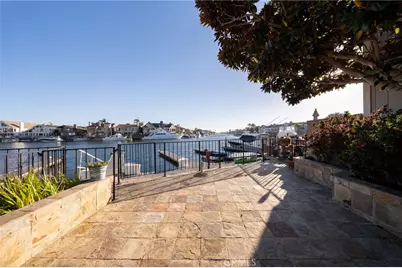 16106 Bonaire Circle, Huntington Beach, CA 92649 - Photo 5