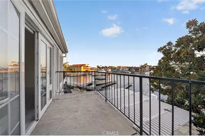 16106 Bonaire Circle, Huntington Beach, CA 92649 - Photo 31