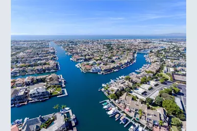 16106 Bonaire Circle, Huntington Beach, CA 92649 - Photo 45