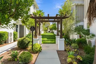 1174 Winslow, Newport Beach, CA 92660 - Photo 33