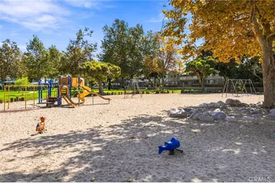 3263 Turlock, Costa Mesa, CA 92626 - Photo 47