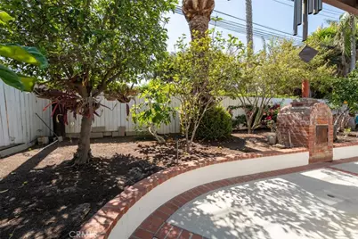 327 Santa Isabel, Newport Beach, CA 92660 - Photo 29