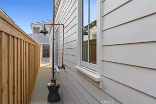 1517 Miramar Dr, Newport Beach, CA 92661 - Photo 35