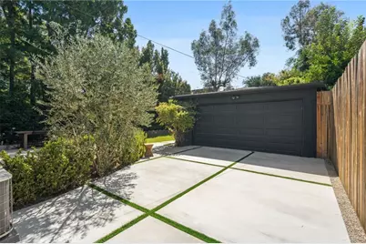 11110 Landale Street, North Hollywood, CA 91602 - Photo 41