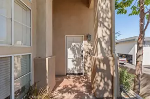 8310 Atlanta, Huntington Beach, CA 92646 - Photo 3