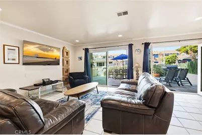 126 45th Street, Newport Beach, CA 92663 - Photo 3