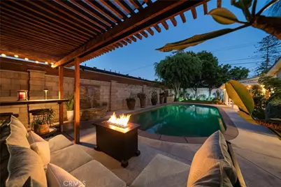 360 Villanova Road, Costa Mesa, CA 92626 - Photo 29