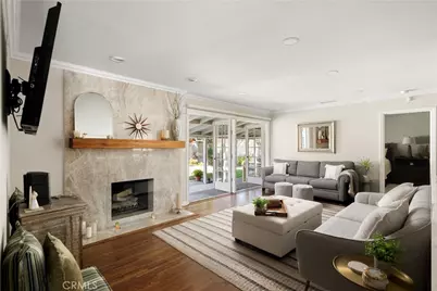 360 Villanova Road, Costa Mesa, CA 92626 - Photo 9