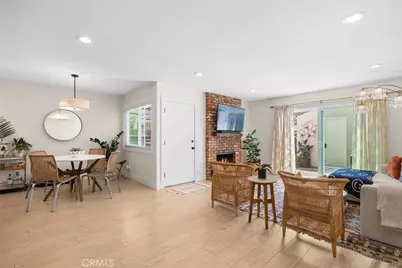 2033 Laurie Lane, Costa Mesa, CA 92627 - Photo 3