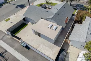 8232 Indianapolis, Huntington Beach, CA 92646 - Photo 3
