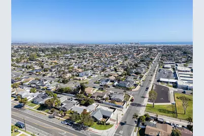 8232 Indianapolis, Huntington Beach, CA 92646 - Photo 9