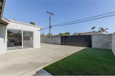8232 Indianapolis, Huntington Beach, CA 92646 - Photo 21