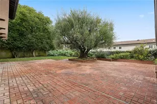 1700 Port Margate, Newport Beach, CA 92660 - Photo 35