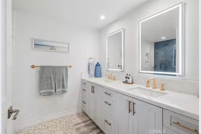 424 Vista Grande, Newport Beach, CA 92660 - Photo 23
