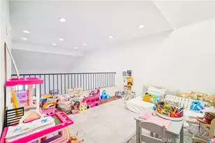 123 Corsica, Newport Beach, CA 92660 - Photo 13