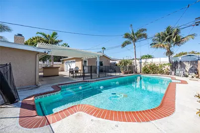 610 W Bay Street, Costa Mesa, CA 92627 - Photo 21
