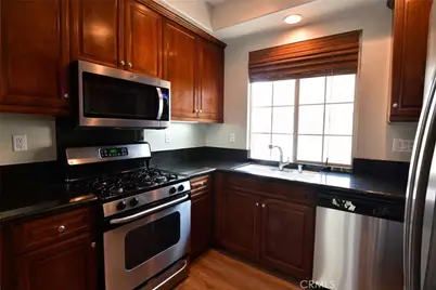 41 Regal, Irvine, CA 92620 - Photo 5