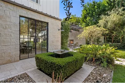 226 Poinsettia Avenue, Corona del Mar, CA 92625 - Photo 7