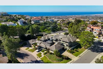 2 Vienna, Newport Beach, CA 92660 - Photo 27