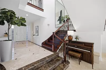 2 Vienna, Newport Beach, CA 92660 - Photo 19