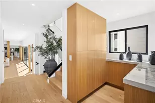 215 Goldenrod, Corona del Mar, CA 92625 - Photo 11