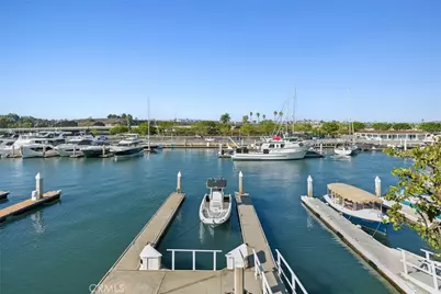 93 Linda, Newport Beach, CA 92660 - Photo 41