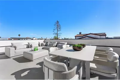 117 E Bay, Newport Beach, CA 92661 - Photo 33