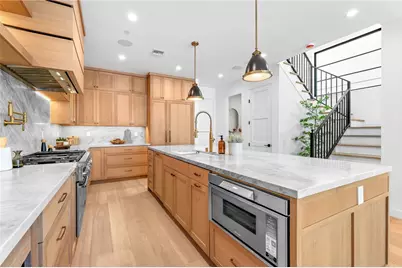 117 E Bay, Newport Beach, CA 92661 - Photo 5
