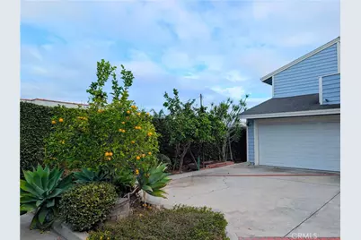 2302 Elden, Costa Mesa, CA 92627 - Photo 23