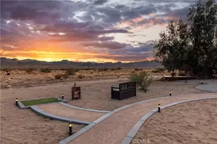 5725 Sunfair Rd, Joshua Tree, CA 92252 - Photo 11