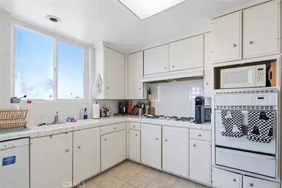 310 Fernando Street #208, Newport Beach, CA 92661 - Photo 7