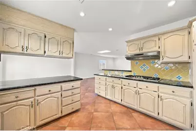 986 Post, Costa Mesa, CA 92626 - Photo 9